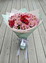 Букет цветов из:  Альстромерии в Княгинино