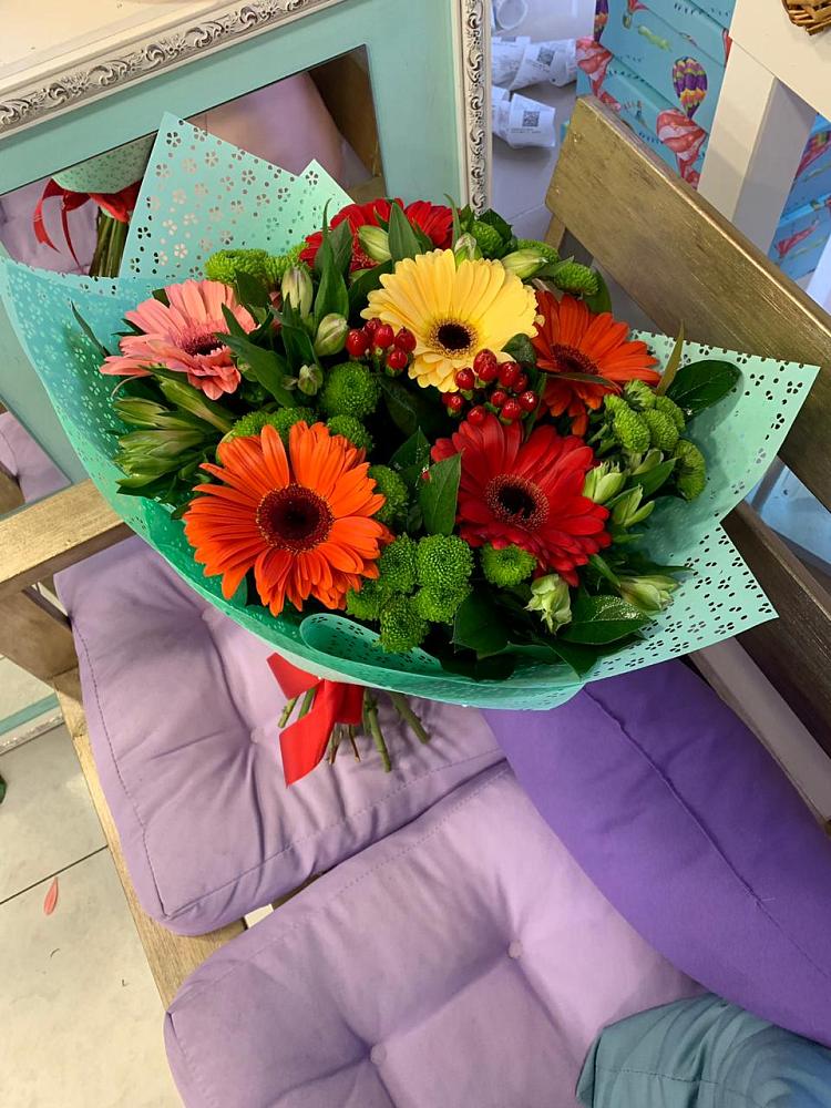 Букет цветов из: Герберы, Хризантемы и Альстромерии в Княгинино