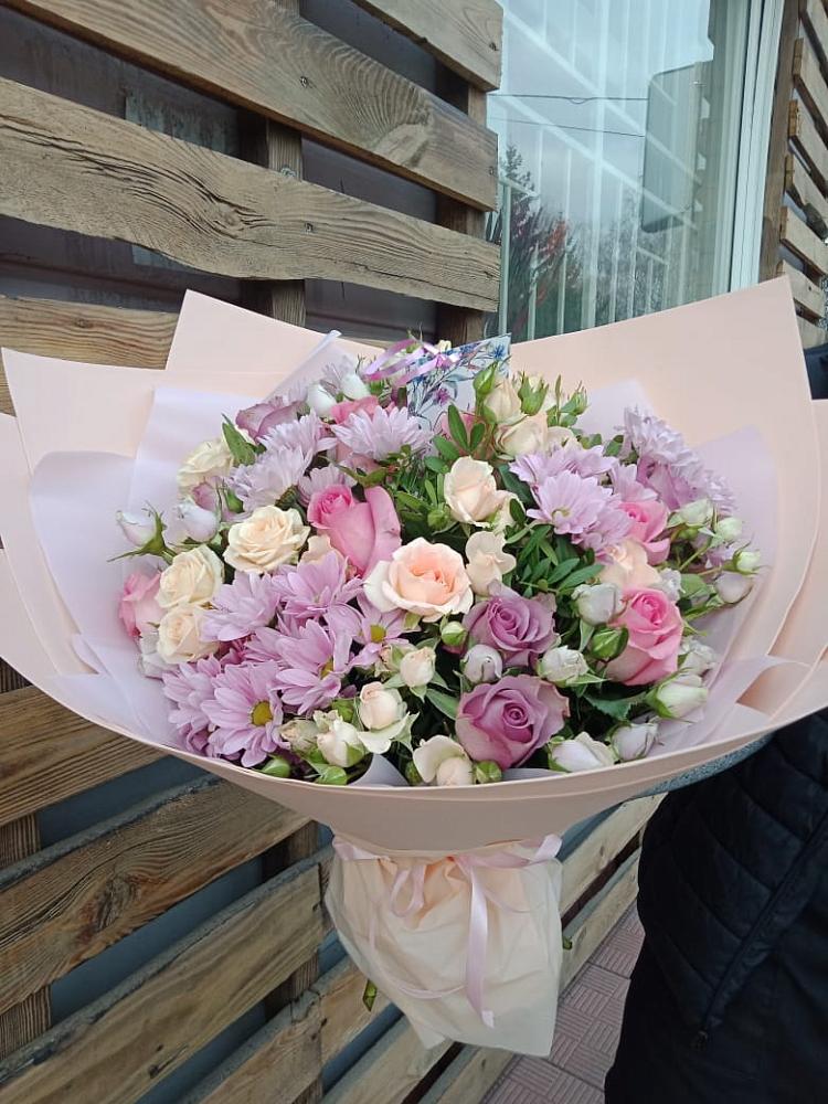 Букет цветов из: Розы и Хризантемы в Княгинино