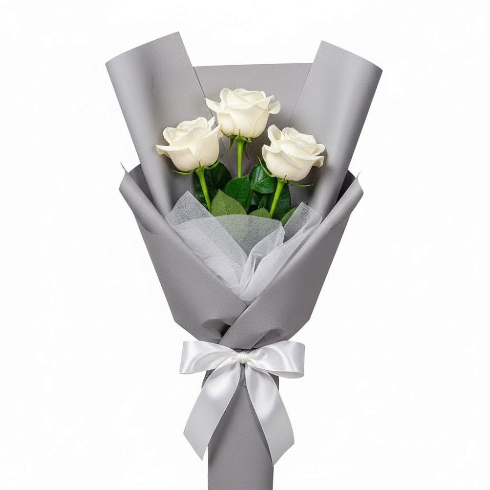 Букет 3 белые розы в Княгинино