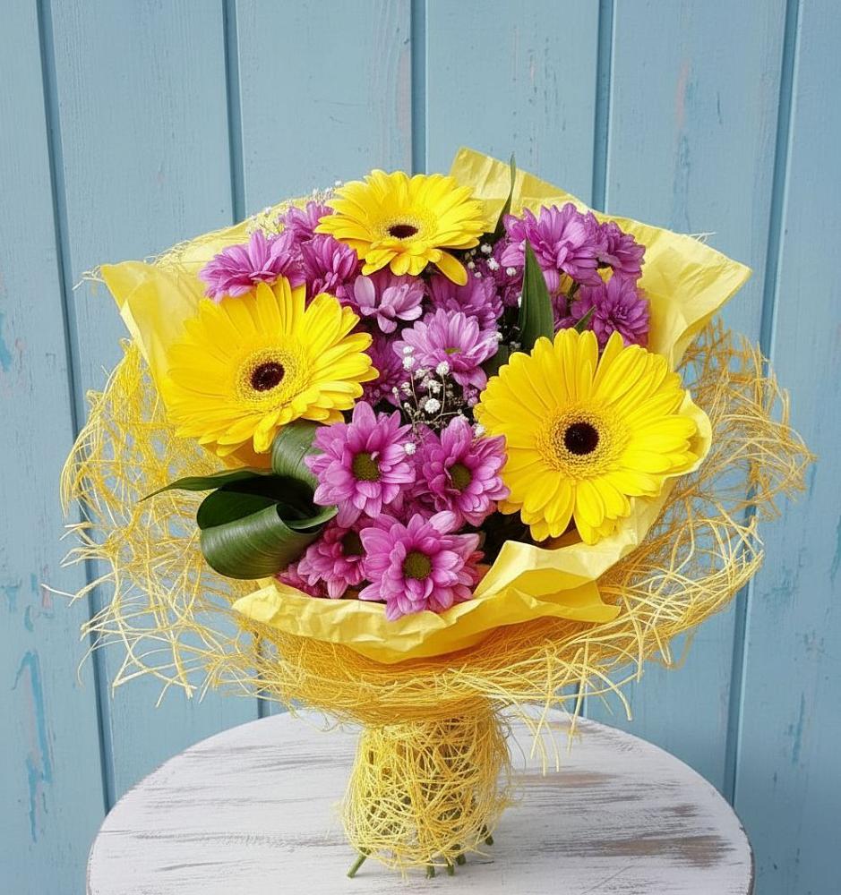 Букет цветов из: Хризантемы и Герберы в Княгинино