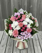 Букет цветов из:  Альстромерии, Гвоздики, Розы и Хризантемы в Княгинино