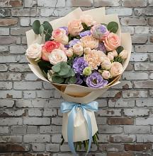 Букет цветов из:  Розы, Лизиантусы и Гвоздики в Княгинино